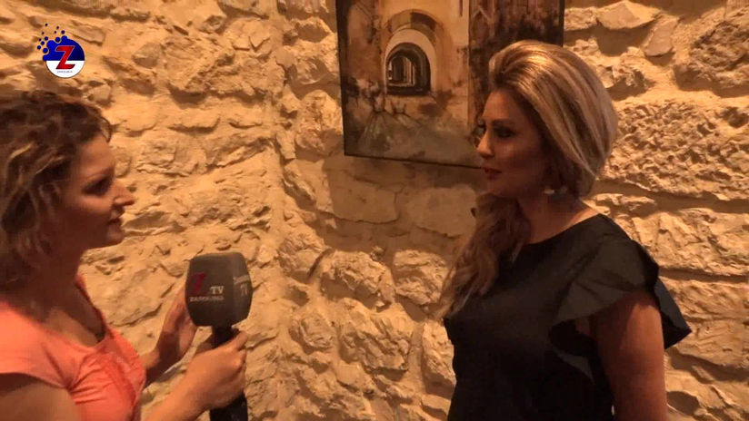 تغطية قناة زنوبيا لمعرض "وطن امرأة" للفنانة التشكيلية المغتربة رنا لطفي